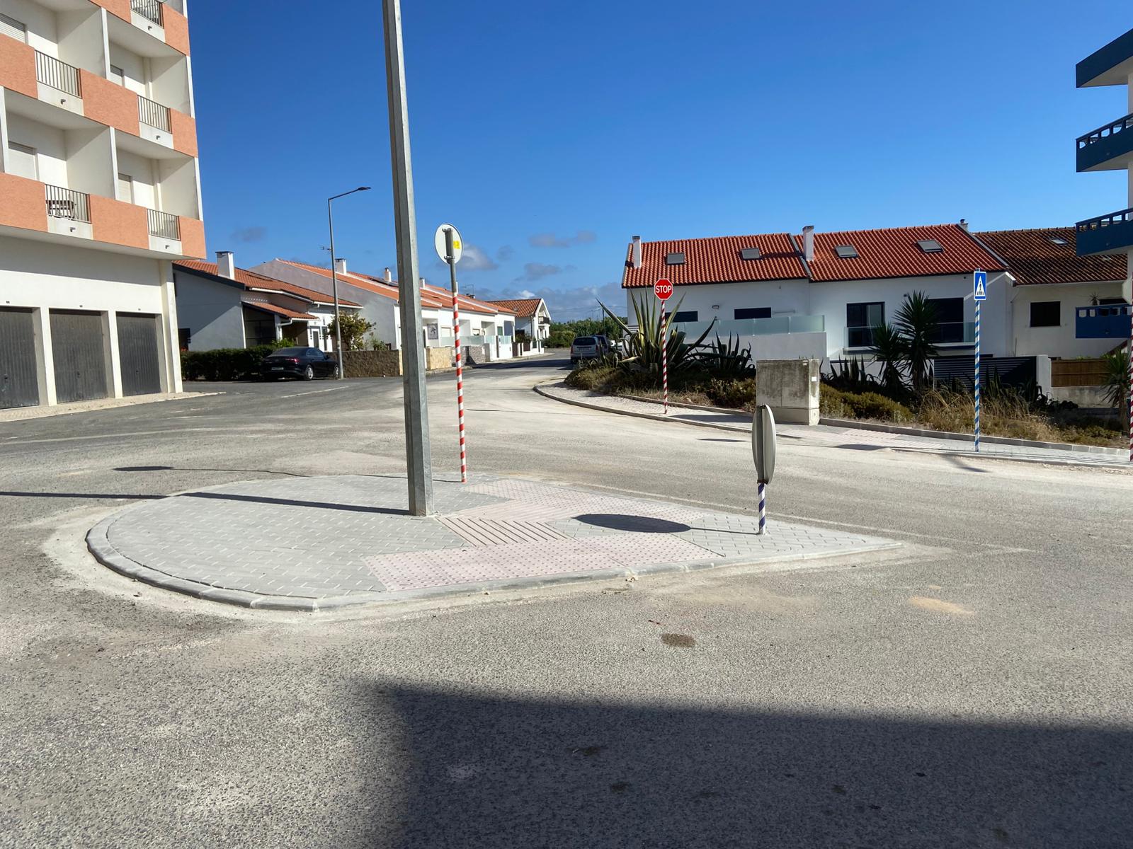 Arranjos Exteriores e Pavimentação